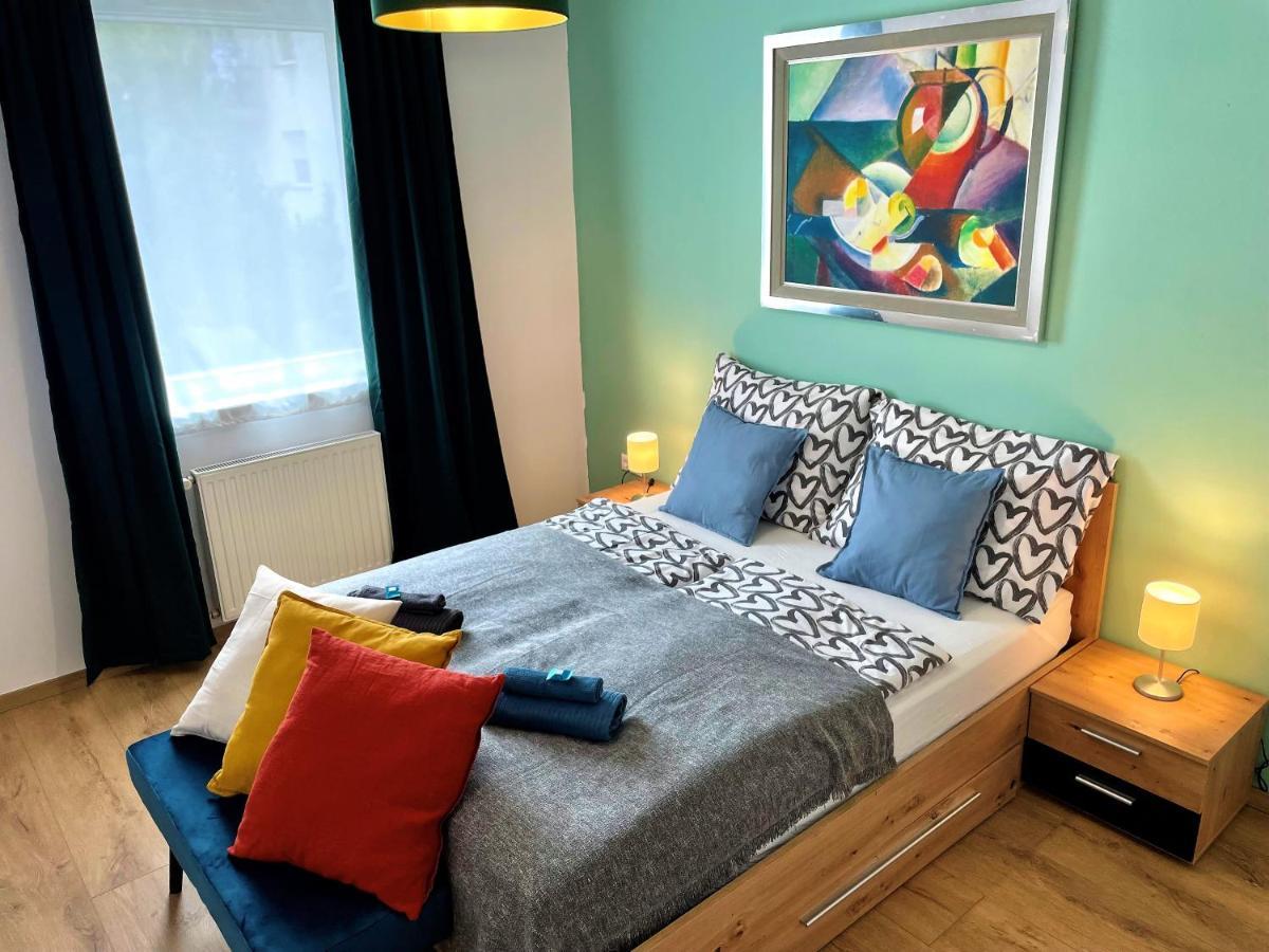 Feel Home Deluxe Corvin # Free Parking # Ac # Elevator Budapest Exterior photo