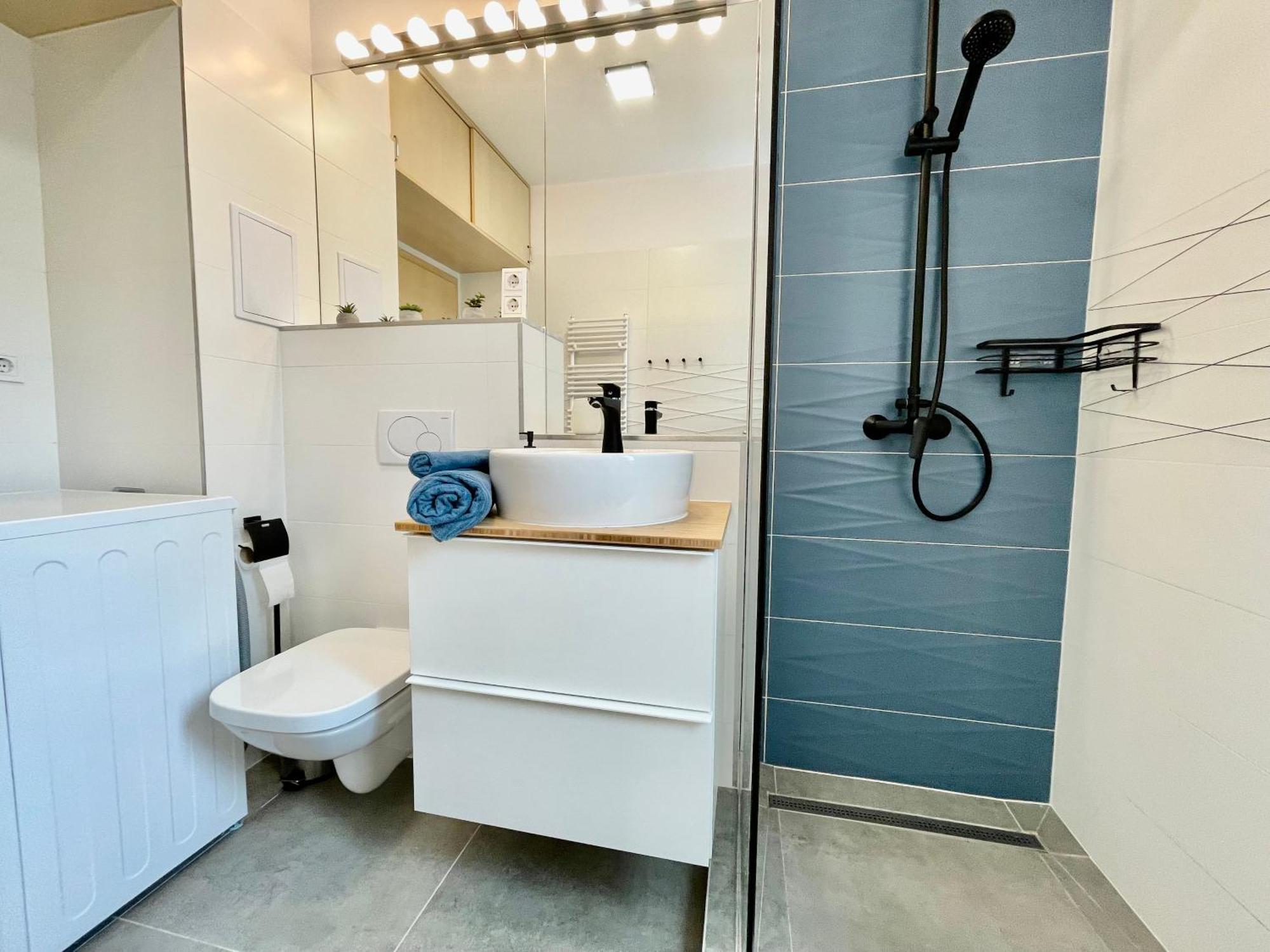 Feel Home Deluxe Corvin # Free Parking # Ac # Elevator Budapest Exterior photo